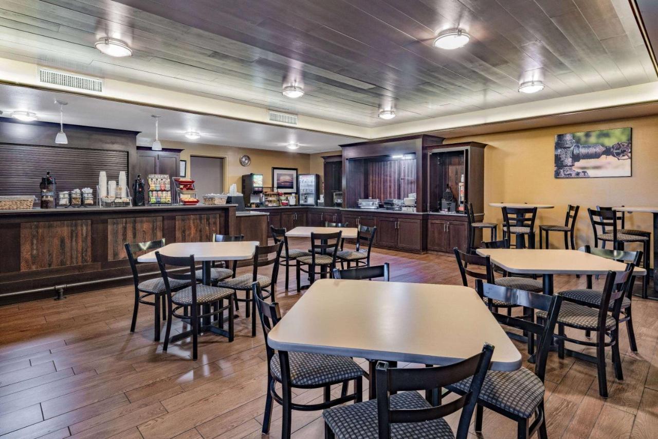 Hawthorn Extended Stay By Wyndham Dickinson Exterior foto